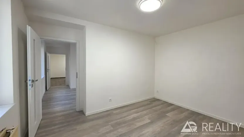 Prodej bytu 3+kk, Praha - Hlubočepy, Pod Žvahovem, 88 m2