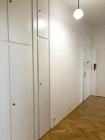 Pronájem bytu 2+1, Praha - Vršovice, Kozácká, 60 m2