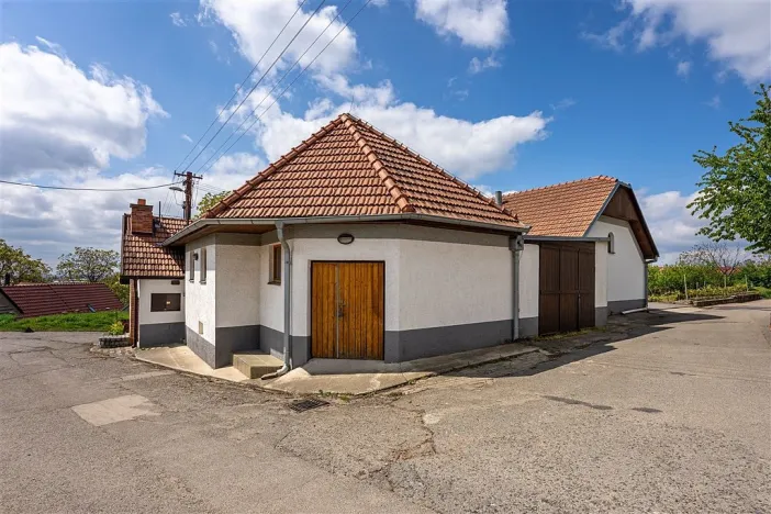 Prodej komerční, Velké Bílovice, 508 m2