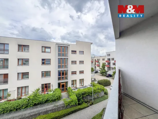 Pronájem bytu 1+kk, Praha - Zbraslav, Karla Černého, 31 m2