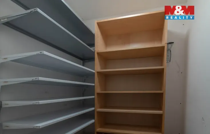 Pronájem bytu 1+kk, Praha - Zbraslav, Karla Černého, 31 m2