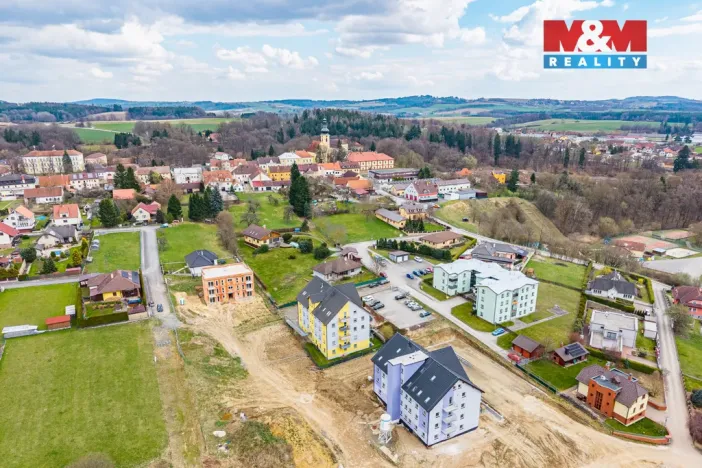 Prodej bytu 3+kk, Chýnov, Slunečný vrch, 80 m2