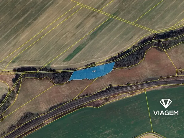 Prodej podílu pole, Rudoltice, 889 m2