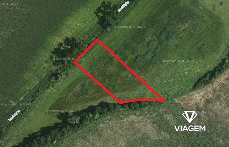 Prodej podílu pole, Lovčice, 935 m2