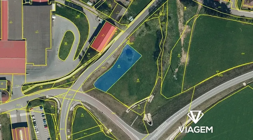 Prodej podílu pole, Lukavec, 417 m2