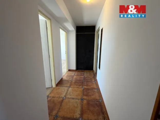 Pronájem bytu 3+1, Veltěže, Perucká, 68 m2