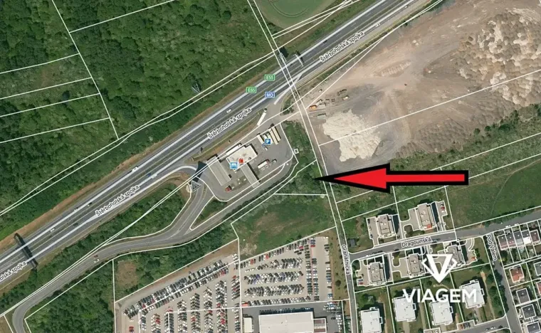 Prodej podílu pole, Praha, 147 m2