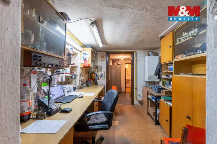 Prodej výrobních prostor, Bedihošť, Komenského, 180 m2