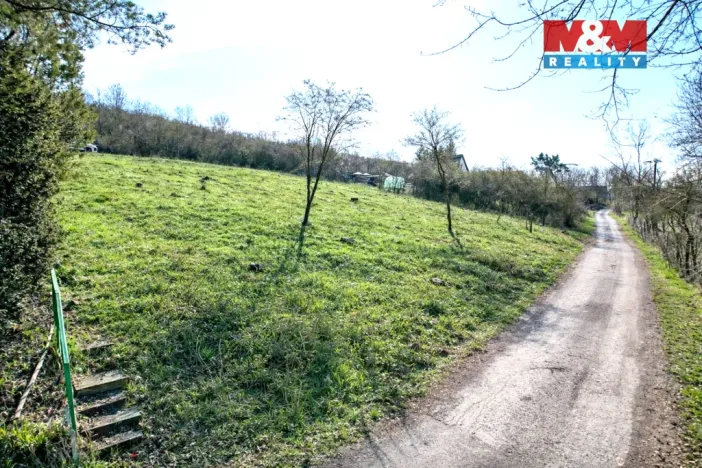 Prodej zahrady, Postoloprty - Mradice, 782 m2