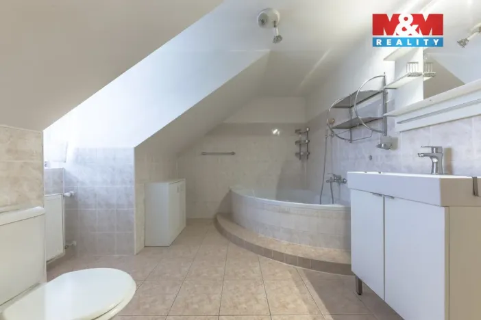 Prodej rodinného domu, Luštěnice - Zelená, Sluneční, 130 m2