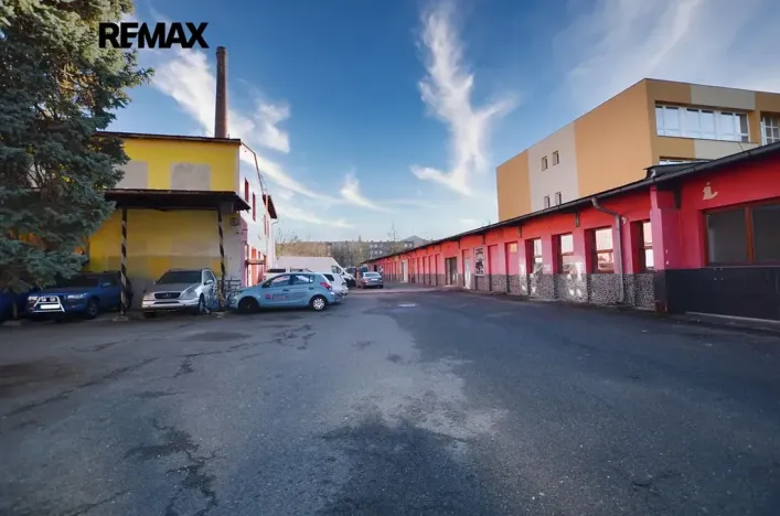 Pronájem obchodního prostoru, Frýdek-Místek, Třebízského, 200 m2