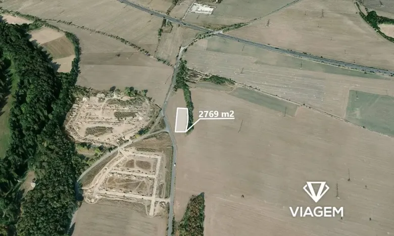 Prodej pole, Veltrusy, 2769 m2