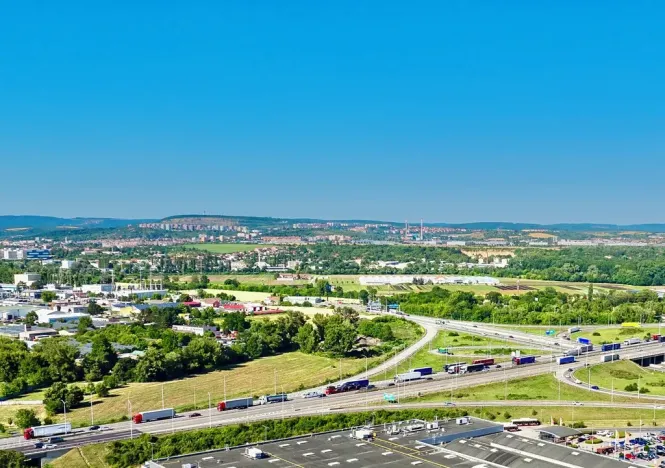 Prodej komerčního pozemku, Brno, Hněvkovského, 10000 m2