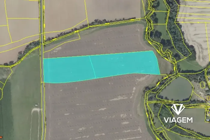 Prodej podílu pole, Nupaky, 1887 m2