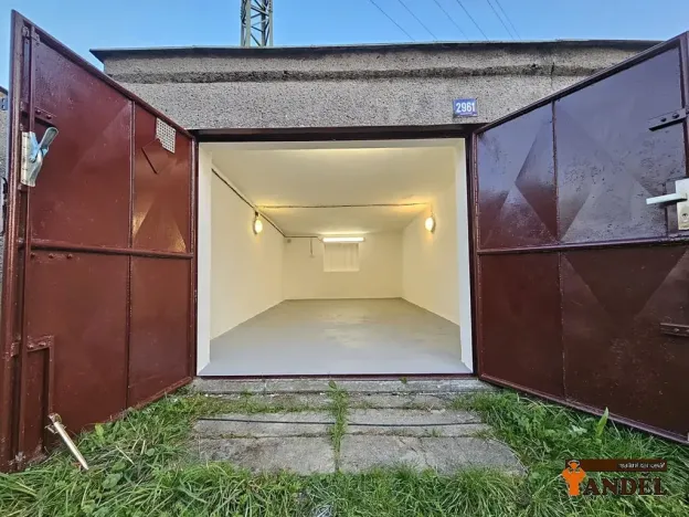 Pronájem garáže, Havířov, 23 m2