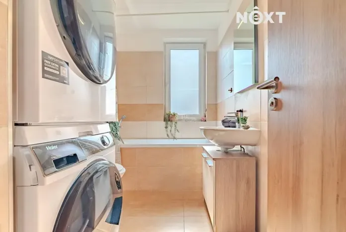 Prodej bytu 3+kk, Jince, Zborovská, 91 m2