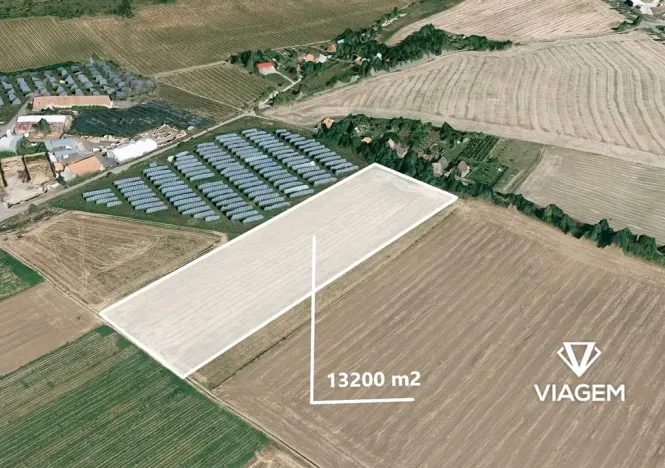 Prodej podílu pole, Znojmo, 2566 m2