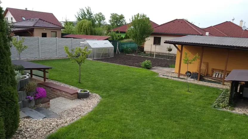 Prodej rodinného domu, Starovičky, 162 m2