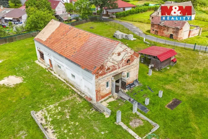 Prodej zemědělského objektu, Křižovatka, 240 m2