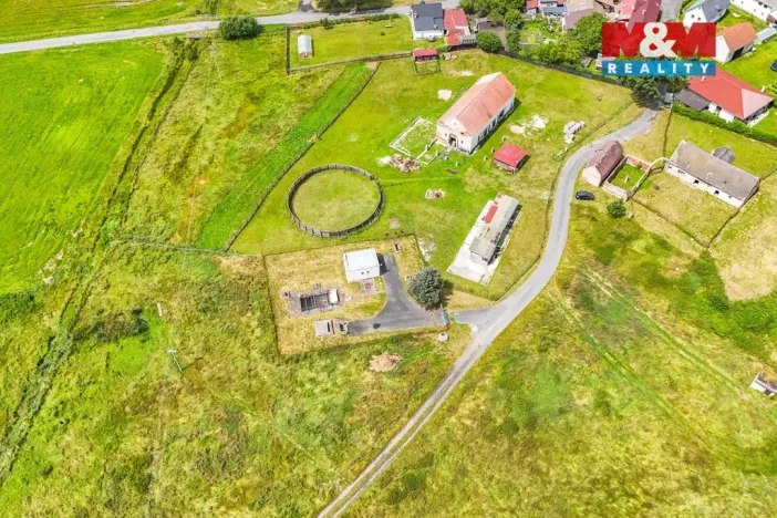 Prodej zemědělského objektu, Křižovatka, 240 m2