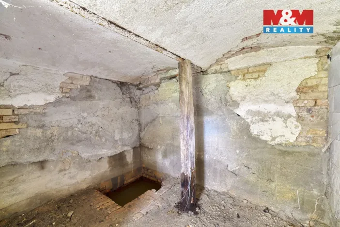 Prodej zemědělského objektu, Křižovatka, 240 m2