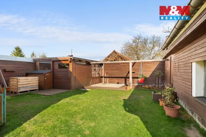 Prodej rodinného domu, Straky, 111 m2