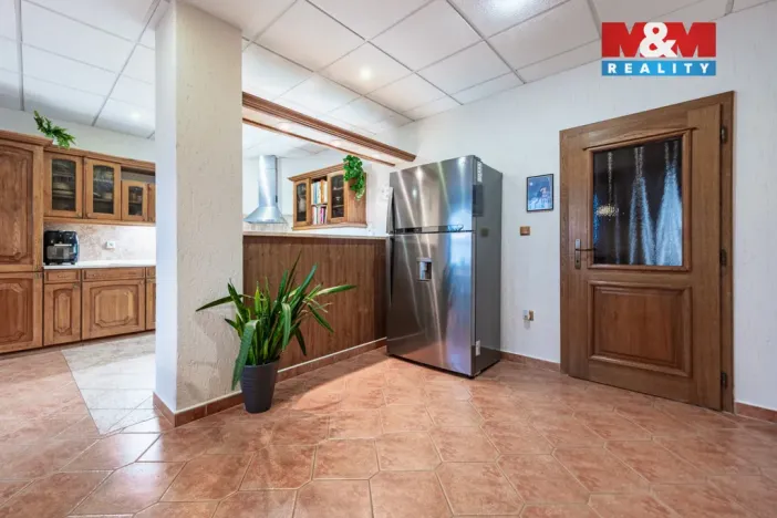 Prodej výrobních prostor, Droužkovice, Rudé armády, 486 m2