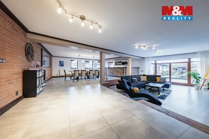 Prodej výrobních prostor, Droužkovice, Rudé armády, 486 m2