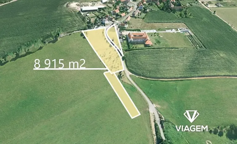 Prodej podílu zahrady, Zvíkovec, 3136 m2