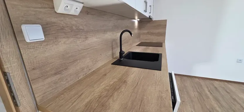 Pronájem bytu 2+kk, Ústí nad Labem, Na Kohoutě, 42 m2