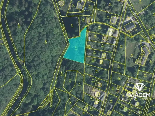 Prodej podílu zahrady, Zlín, 2386 m2