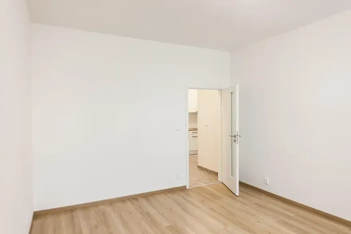 Pronájem bytu 2+1, Praha - Bubeneč, U zeměpisného ústavu, 44 m2