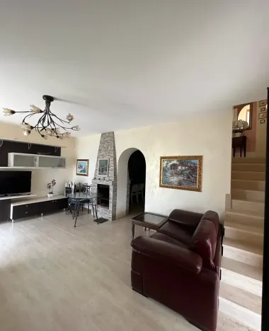 Prodej vily, Scalea, Itálie, 133000 m2