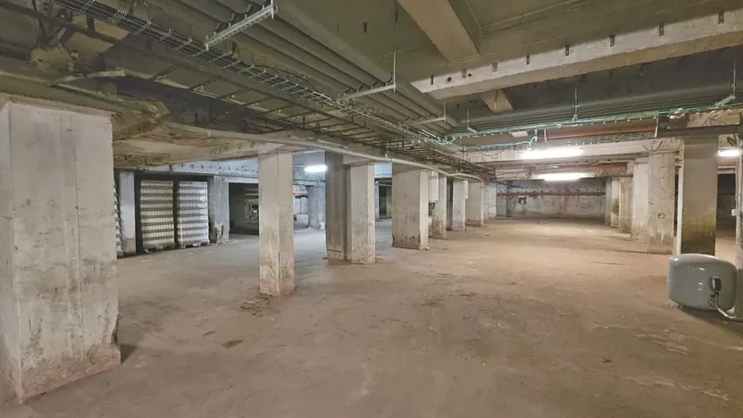 Pronájem skladu, Kolín, Havlíčkova, 700 m2