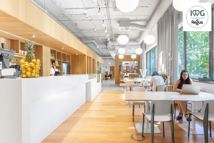 Pronájem kanceláře, Praha - Karlín, Rohanské nábřeží, 75 m2