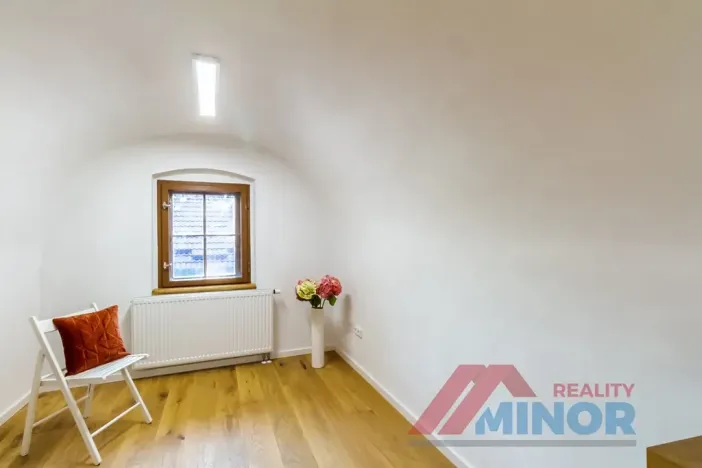 Pronájem kanceláře, Slaný, Soukenická, 20 m2