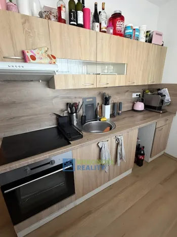 Prodej bytu 2+1, Trutnov - Střední Předměstí, Michnova, 55 m2