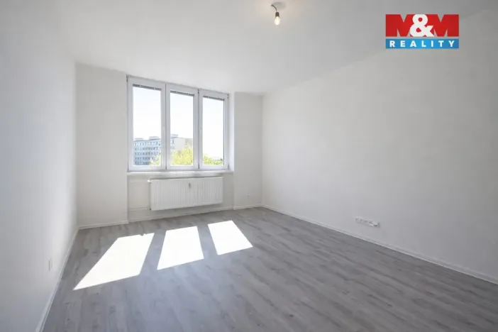 Pronájem bytu 1+1, Neratovice, Dr. E. Beneše, 37 m2