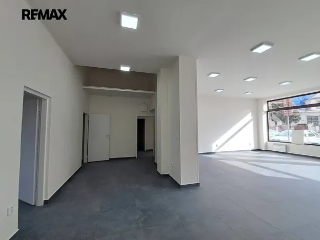 Pronájem obchodního prostoru, Praha - Michle, Podle Kačerova, 98 m2