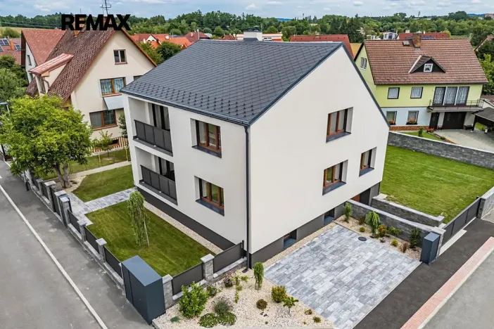 Prodej rodinného domu, Jindřichův Hradec, Spojovací, 183 m2