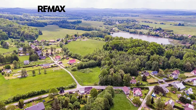 Prodej pozemku pro bydlení, Nový Bor, 2207 m2