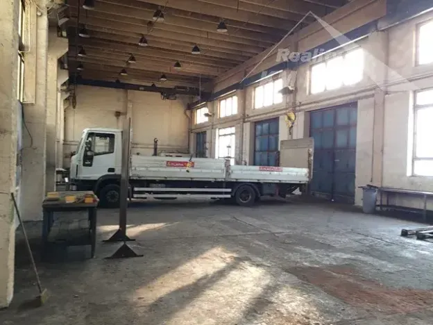 Pronájem výrobních prostor, Kroměříž, 650 m2