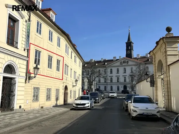 Prodej bytu 4+1, Praha - Malá Strana, Valdštejnská, 117 m2