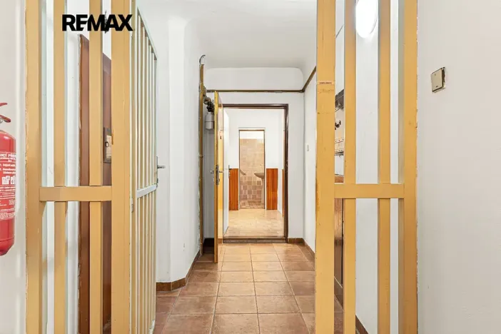 Prodej bytu 4+1, Praha - Malá Strana, Valdštejnská, 117 m2