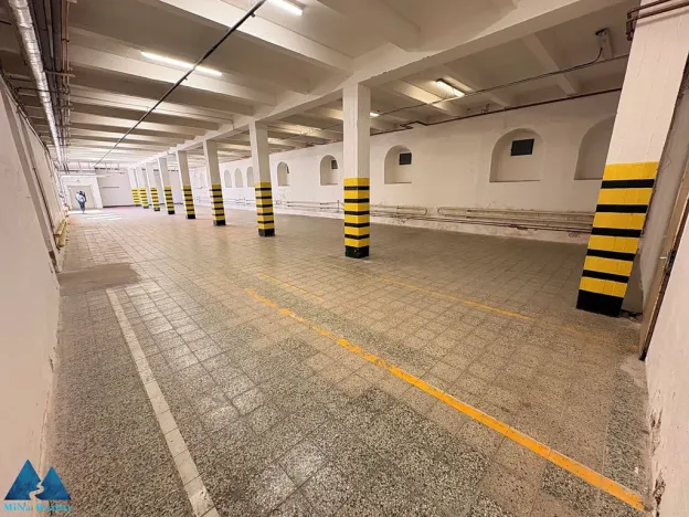 Pronájem skladu, Trutnov, Tovární, 468 m2