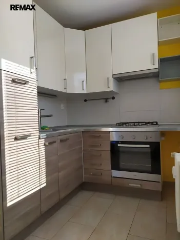 Pronájem bytu 2+1, Praha - Malešice, Troilova, 53 m2