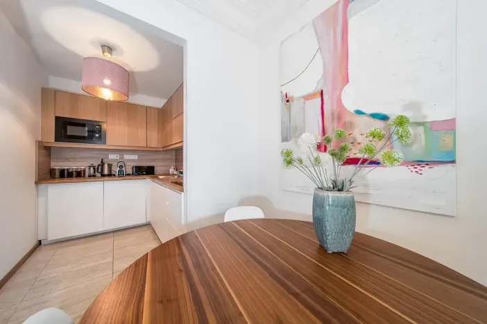 Prodej bytu 2+kk, Praha - Staré Město, Dlouhá, 72 m2