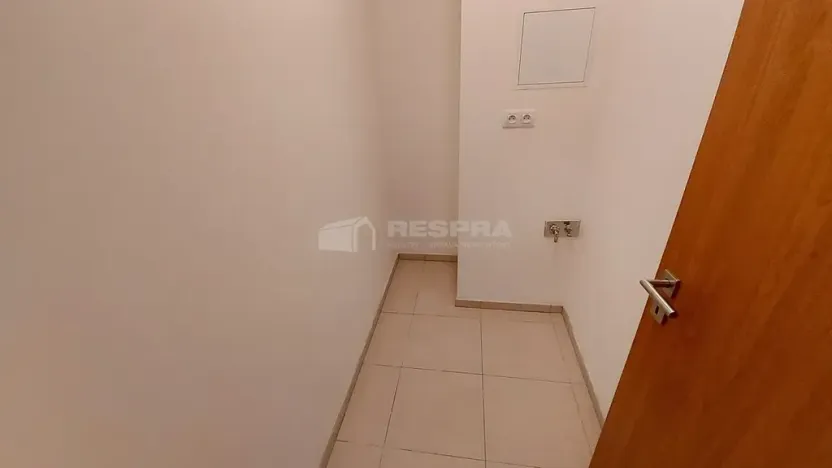 Pronájem bytu 2+kk, Praha - Hostivař, Rižská, 57 m2