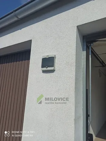 Pronájem garáže, Milovice, Slepá, 21 m2