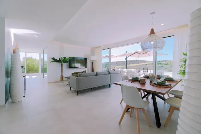 Prodej bytu 3+kk, La Línea de la Concepción, Španělsko, Paseo Marítimo de La Alcaidesa, 111 m2